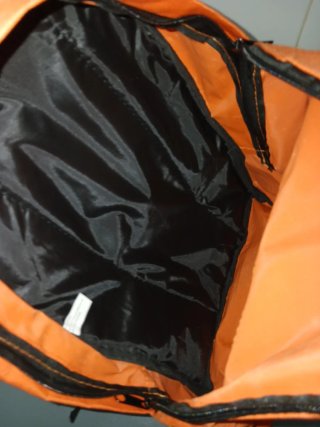 Mochila Pequeña Naranja Lagart