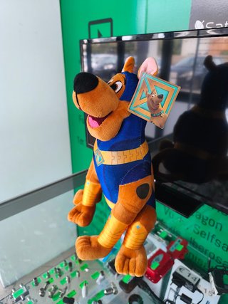 Peluche Scooby Doo Falcon 30cm