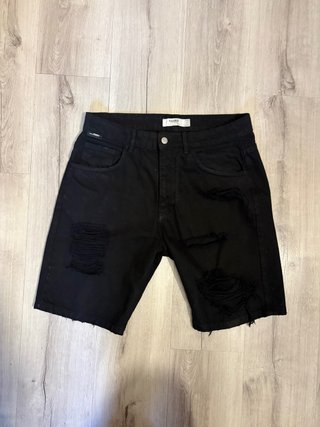Pantalón corto vaquero negro Pull&Bear