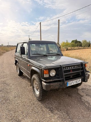 Mitsubishi Montero 1988