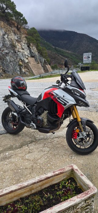 Ducati Multistrada V4 RS