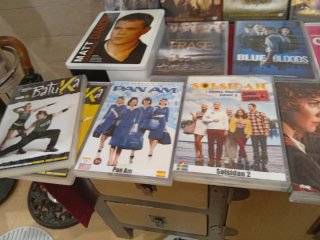Lote de 25 Películas y Series en DVD y 2 de batuka