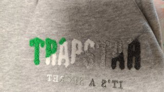 Conjunto Trapstar Gris y Verde Talla M