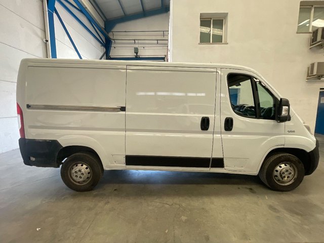 Fiat Ducato Furgón 35 Medio 100kW (140CV) Nat. Power