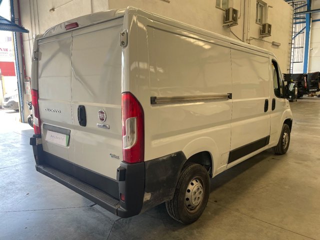 Fiat Ducato Furgón 35 Medio 100kW (140CV) Nat. Power