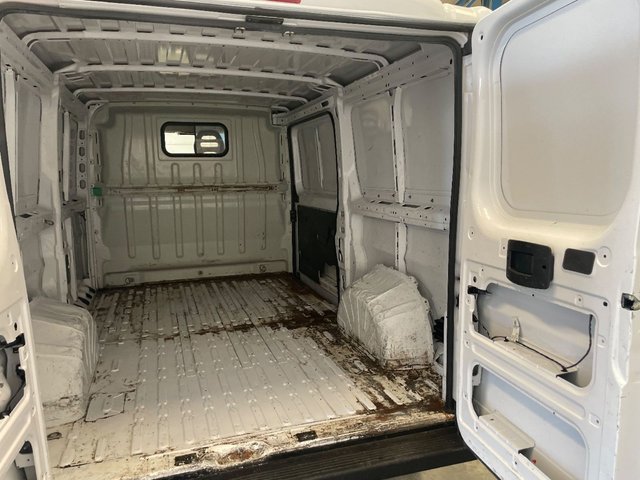 Fiat Ducato Furgón 35 Medio 100kW (140CV) Nat. Power
