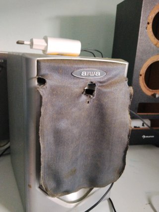 Altavoces Aiwa