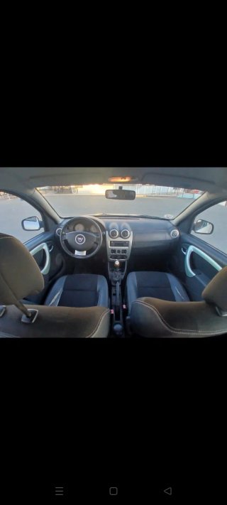 Dacia Sandero 1.5 DCI año 2013