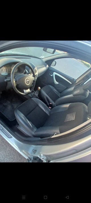 Dacia Sandero 1.5 DCI año 2013