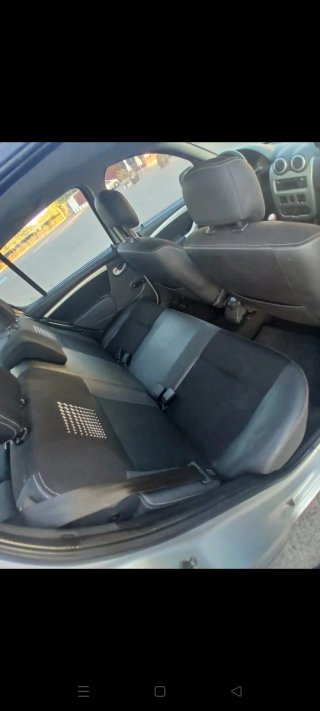 Dacia Sandero 1.5 DCI año 2013