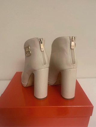 Stivaletti Laura Biagiotti Panna