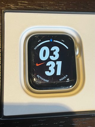 Apple Watch Nike Series 6 40mm Silver