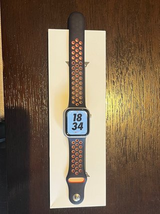 Apple Watch Nike Series 6 40mm Silver