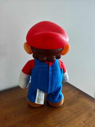 Figura Mario Bros saltarín (26CM) Nintendo