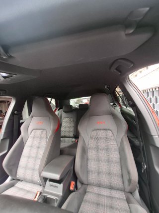 Volkswagen Golf 2024