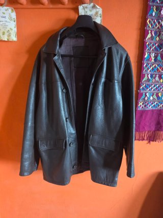 Cazadora de cuero para hombre