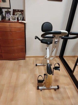 Bicicleta Estática Plegable