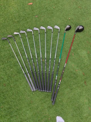 Juego palos Golf Honma