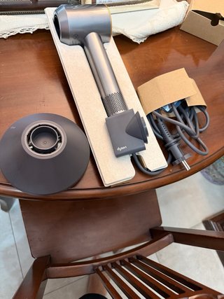 Asciugacapelli Dyson Supersonic HD08 nero e rame