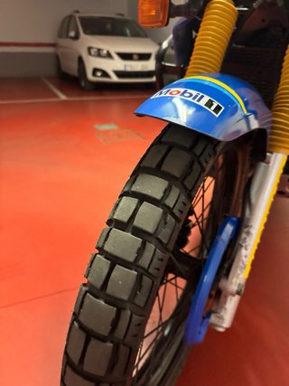 Yamaha Tenere Edición Limitada Azul/Amarillo