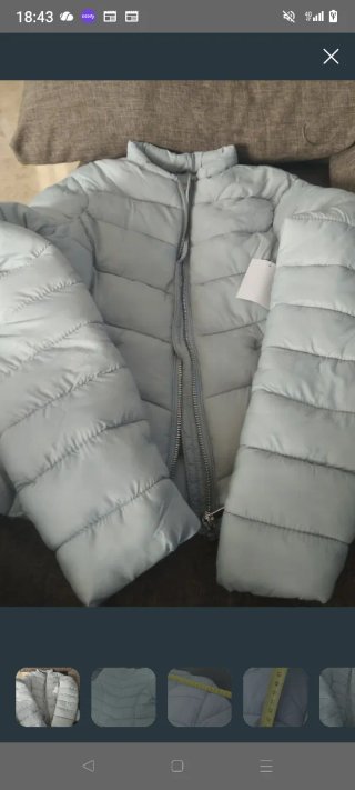 Chaqueta acolchada azul sin estrenar
