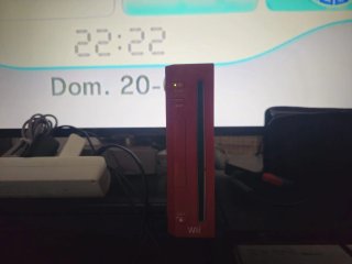 Consola Nintendo Wii Roja con Mando