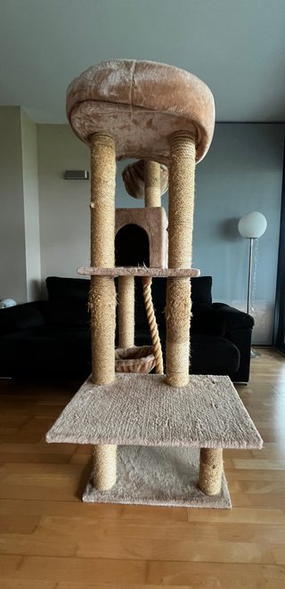 Rascador para gatos beige