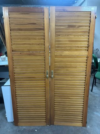 Set de 2 Puertas de Armario de Madera