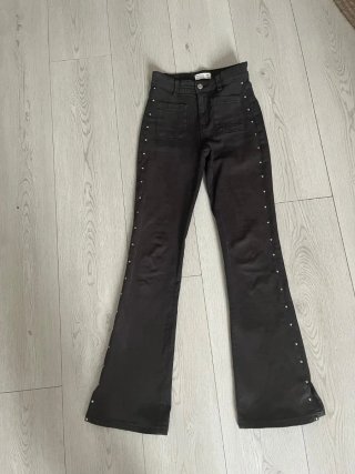 Pantalón campana tejano Negro con Tachuelas, Green