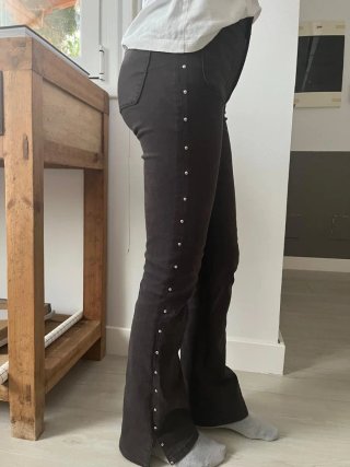 Pantalón campana tejano Negro con Tachuelas, Green