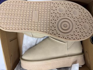 Botas UGG Beige
