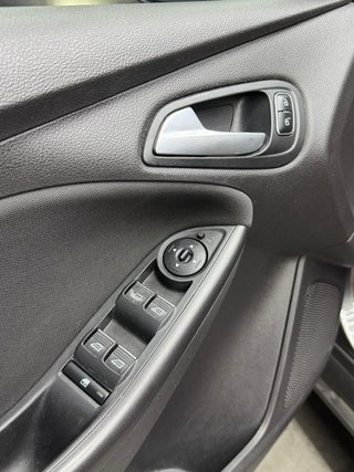 Ford Focus 1.0 Ecoboost A-S-S 125cv Titanium