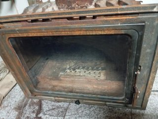 Insert de chimenea metálico