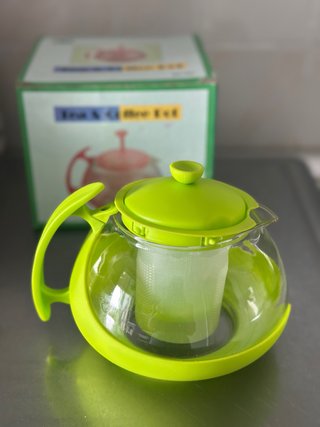 Tetera con Filtro Verde