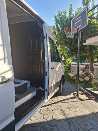 Volkswagen Crafter 2023