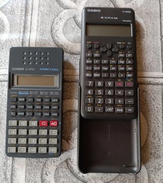 Calculadora Científica Casio fx-82MS