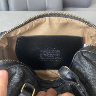 Borsa Coach nera monogram
