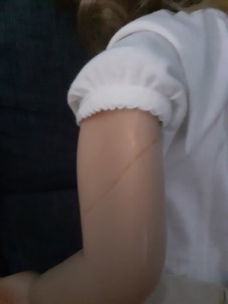 Muñeca Sarah artista Susan Lippl