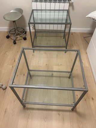 2 Mesitas Auxiliares Metal y Cristal