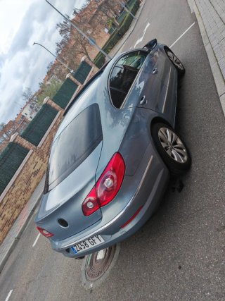 Volkswagen Passat CC 2009