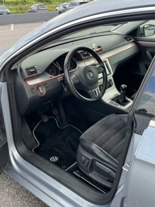 Volkswagen Passat CC 2009