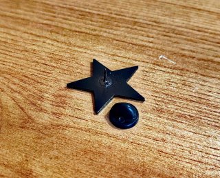 Pin RAGE Against The Machine Estrella Roja