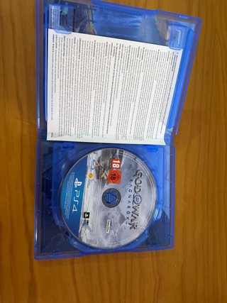 God of War Ragnarök PS4 2 Discos
