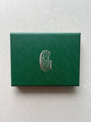 Black patterned card holder