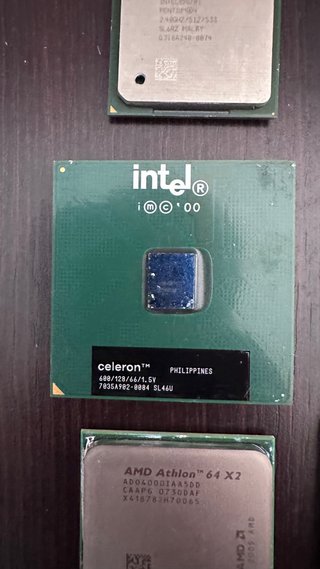 Lote 9 procesadores antiguos Intel y AMD