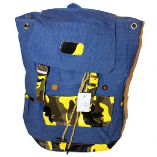 Mochila lona azul con el interior forrado