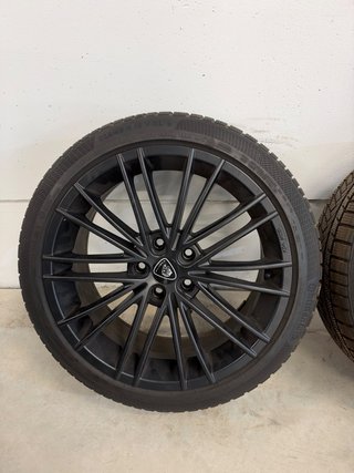 Llantas Aluett Volkswagen Golf 18+Continental 80%