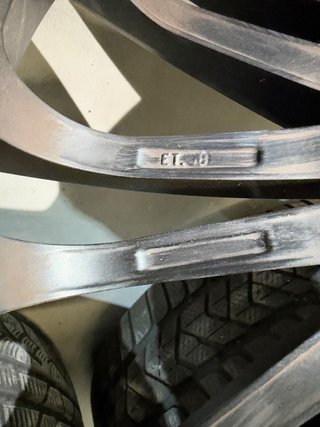 Llantas Aluett Volkswagen Golf 18+Continental 80%