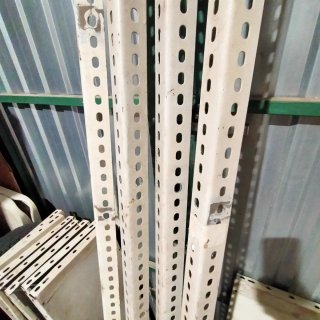 Estantería metálica modular