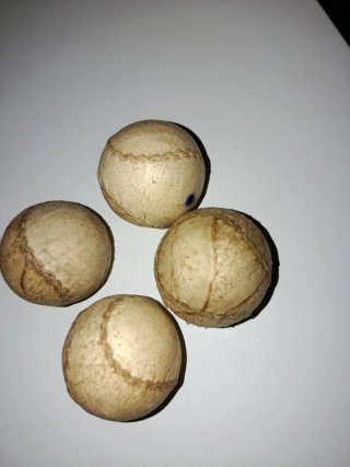 Set de 4 Pelotas de Piel para Frontón
